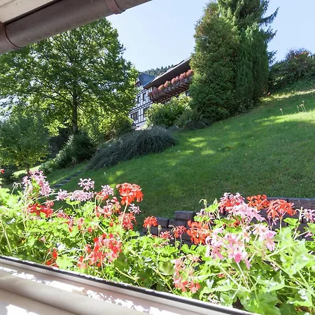 Modern In Oberkirchen With Garden, Cleaning Included